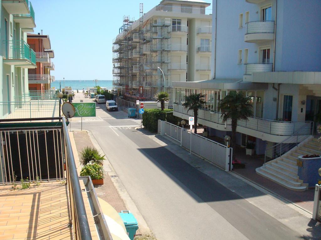 Hotel Marlisa Pier ลิโดดิเยโซโล ภายนอก รูปภาพ