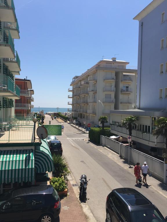 Hotel Marlisa Pier ลิโดดิเยโซโล ภายนอก รูปภาพ