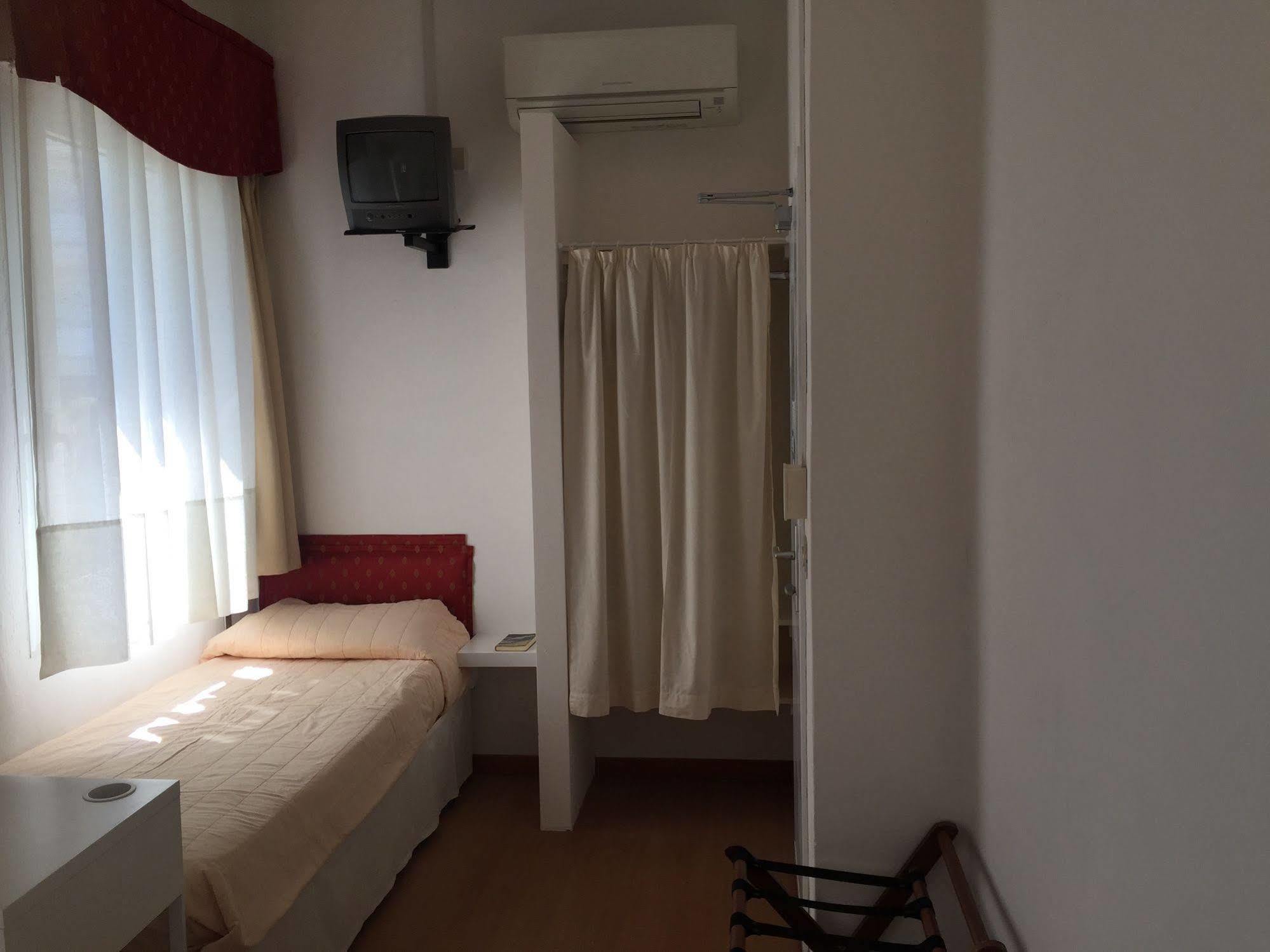 Hotel Marlisa Pier ลิโดดิเยโซโล ภายนอก รูปภาพ